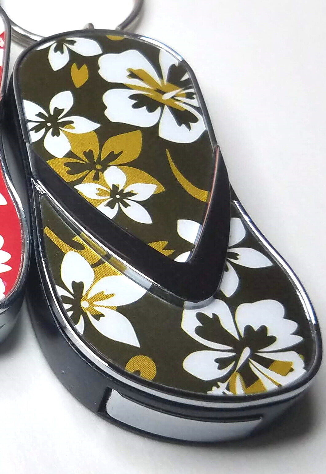 Refillable Novelty Butane Cigarette Gas Lighter - Funny Unique Flip Flop Shoe