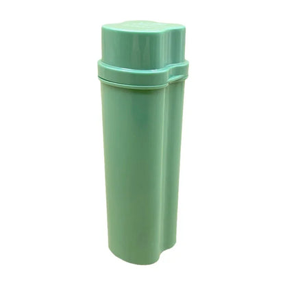 One-Piece Flip-Top Cigarette Case Kit with Two Holes Including Lighter for Easy Storage and Carrying around Smoking Accessories