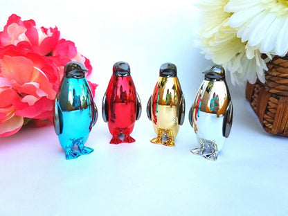 Refillable Novelty Butane Cigarette Lighter - Funny Unique Cute Kawaii Penguin