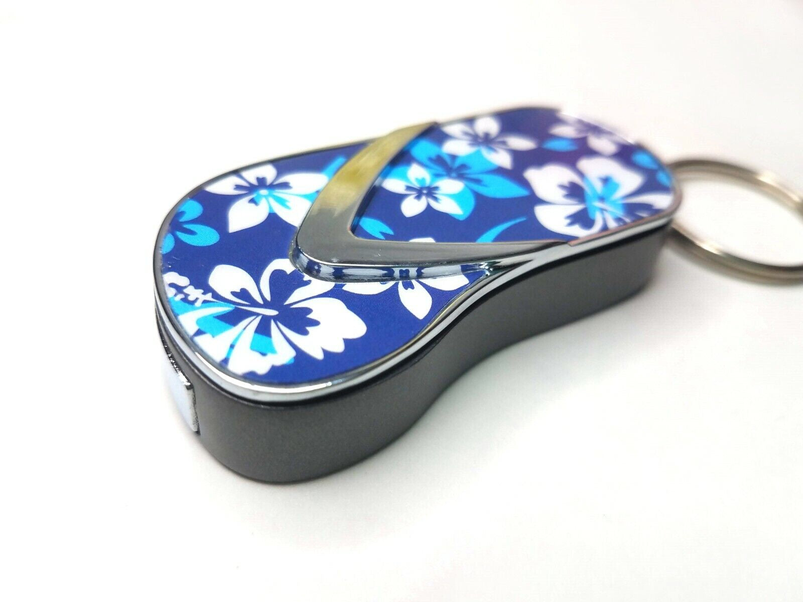 Refillable Novelty Butane Cigarette Gas Lighter - Funny Unique Flip Flop Shoe