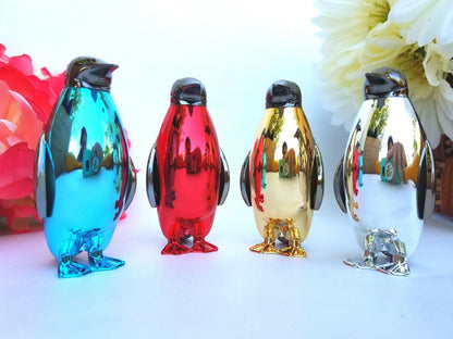 Refillable Novelty Butane Cigarette Lighter - Funny Unique Cute Kawaii Penguin