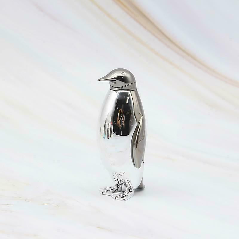 Refillable Novelty Butane Cigarette Lighter - Funny Unique Cute Kawaii Penguin