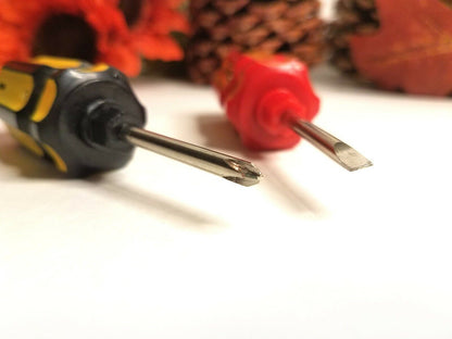 Refillable Novelty Butane Cigarette Lighter - Unique Tool Screwdriver Dad Father