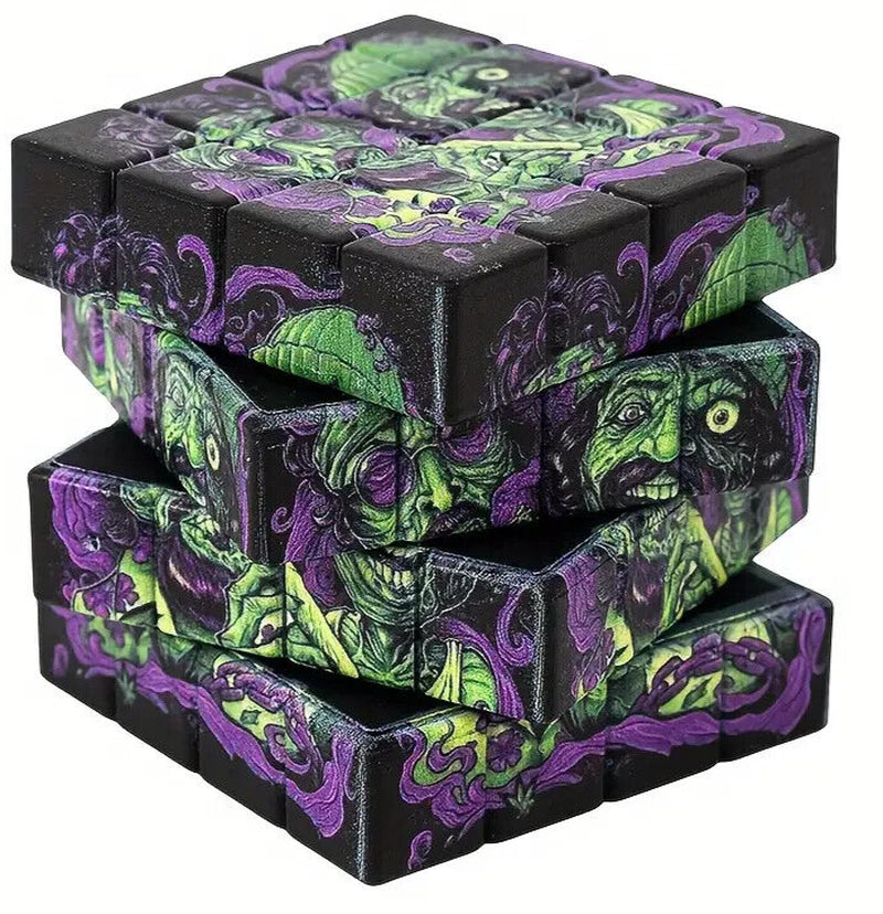 2.5 Inches Creative Square Grinder, Cheech & Chong Are Zombies Holding Joint