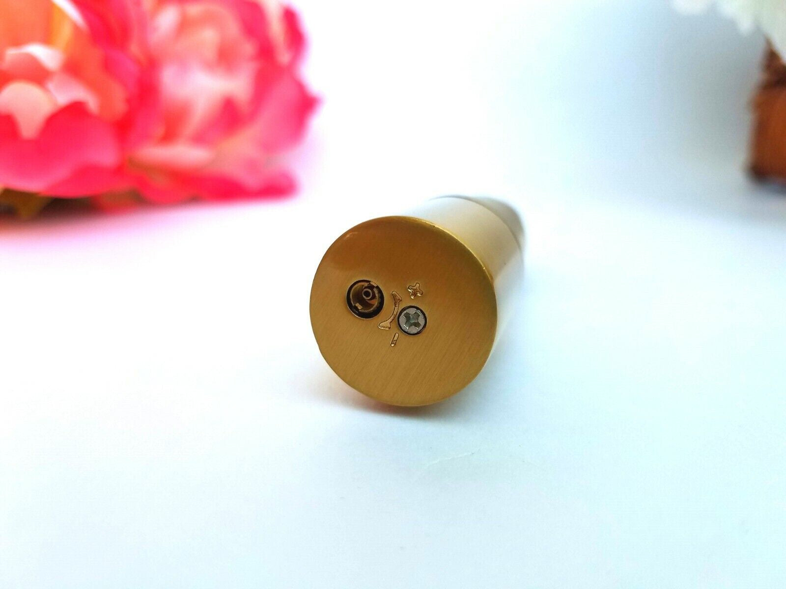 Refillable Novelty Butane Cigarette Gas Lighter - Funny Unique Lipstick Mom Gift